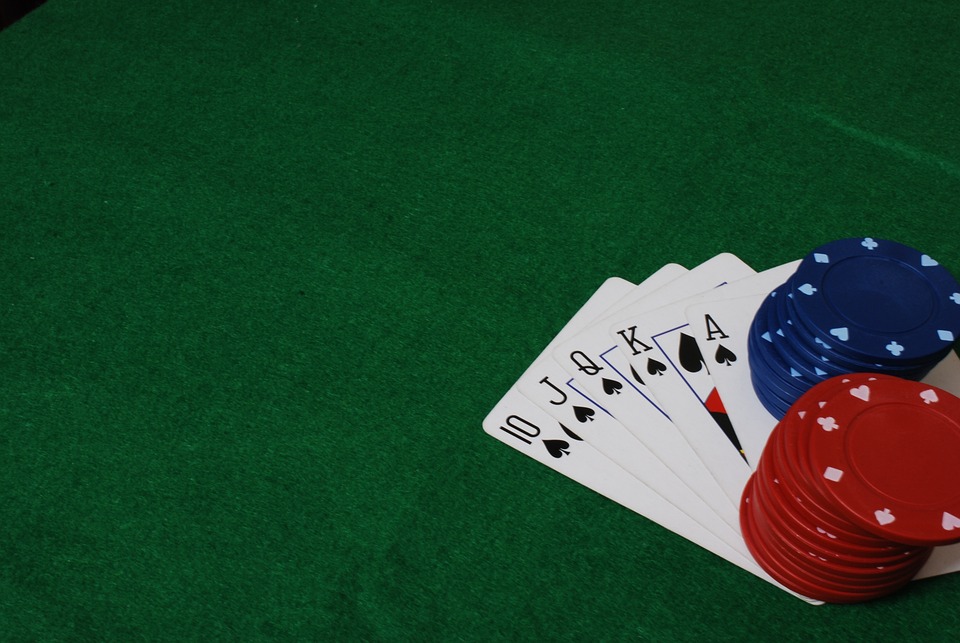 Poker Strategy: Balancing Your Range, Explained